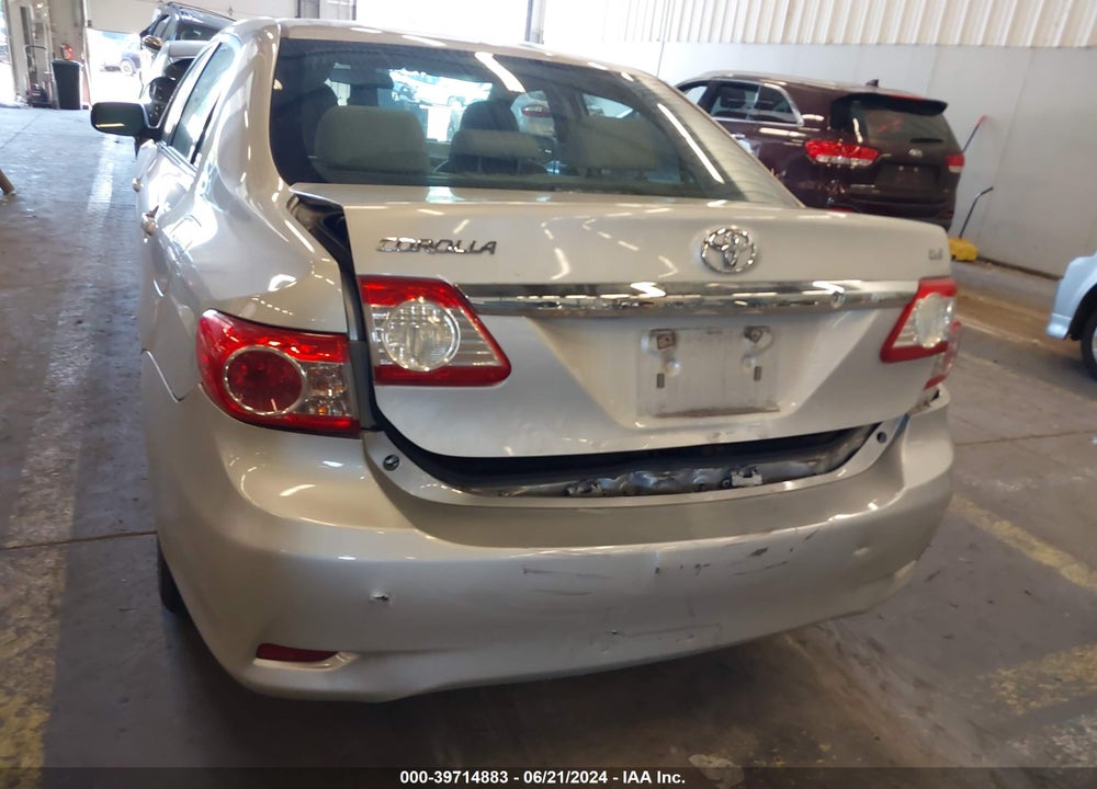 2013 TOYOTA COROLLA LE VIN: 5YFBU4EE8DP152886