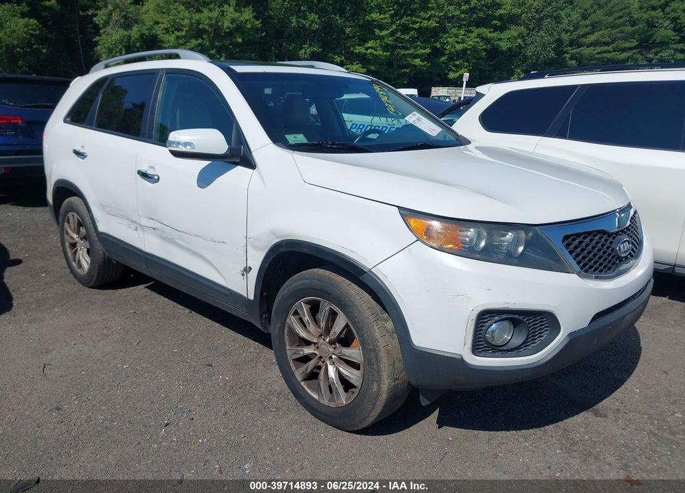 2011 KIA SORENTO EX V6 VIN: 5XYKUDA26BG064271