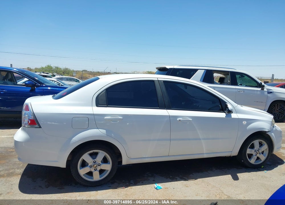 2008 CHEVROLET AVEO LS VIN: KL1TD56638B165011