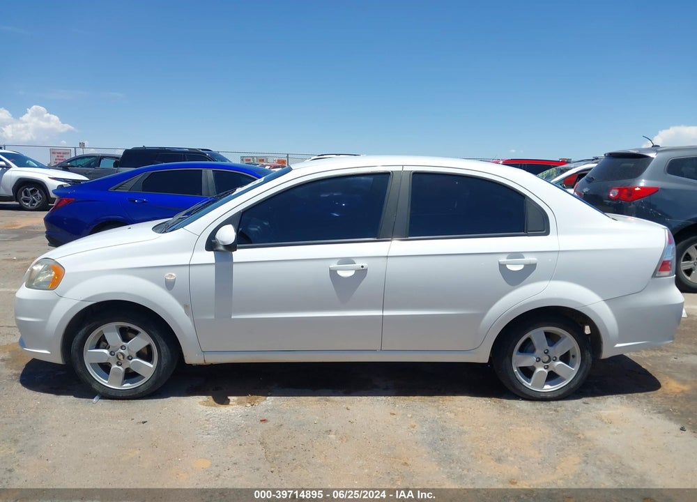 2008 CHEVROLET AVEO LS VIN: KL1TD56638B165011