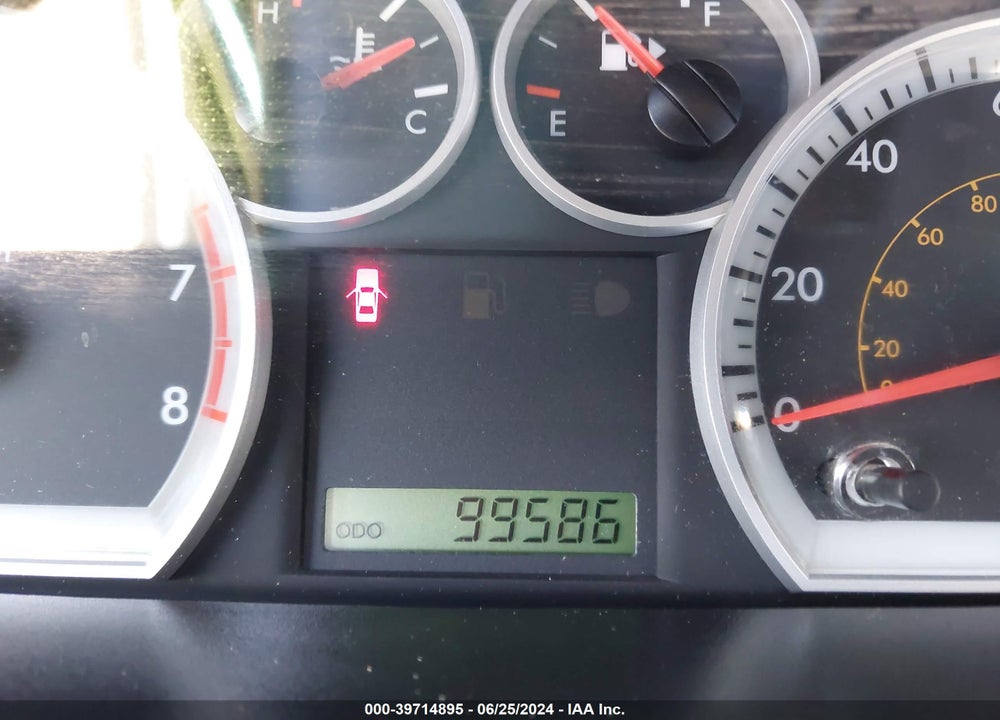2008 CHEVROLET AVEO LS VIN: KL1TD56638B165011