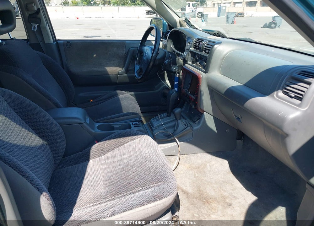 1998 HONDA PASSPORT EX/LX VIN: 4S6CM58WXW4414897