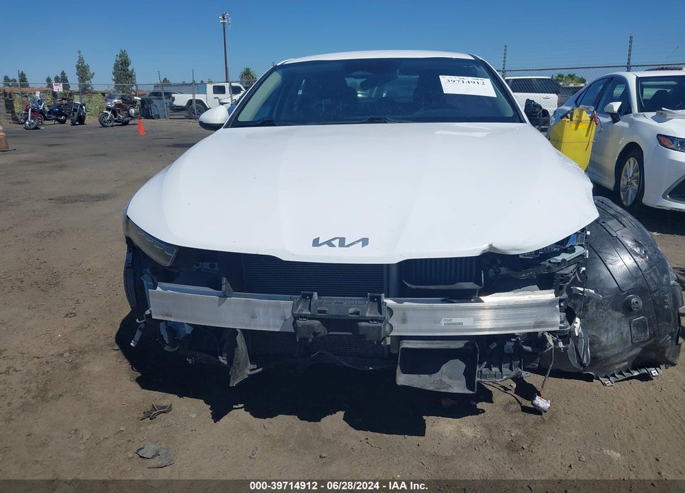 2022 KIA K5 LXS VIN: 5XXG14J27NG139499