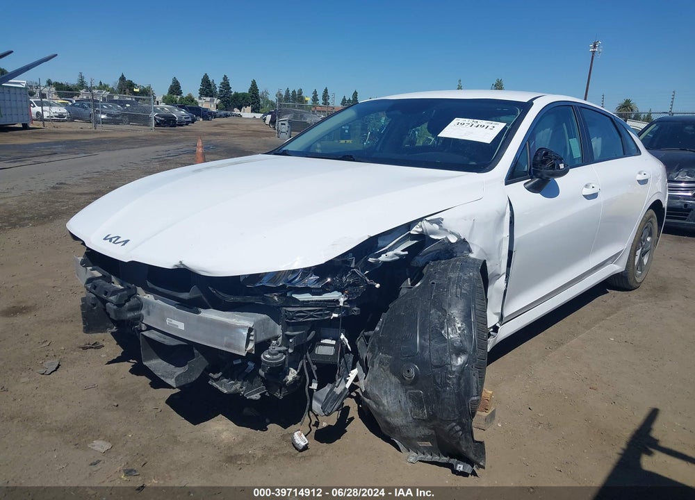 2022 KIA K5 LXS VIN: 5XXG14J27NG139499