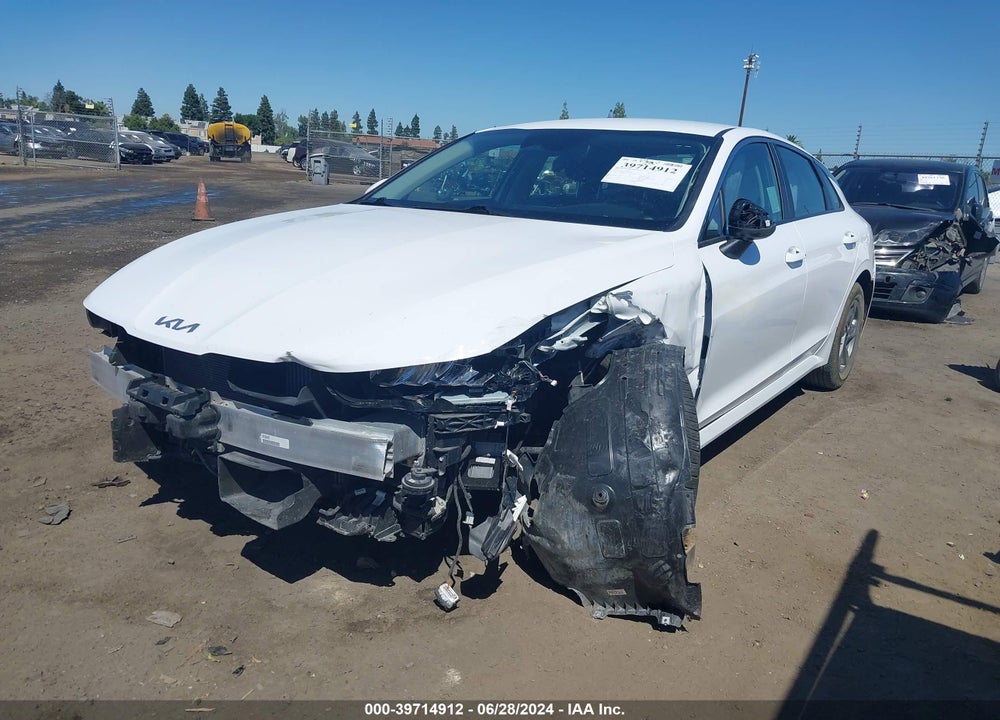 2022 KIA K5 LXS VIN: 5XXG14J27NG139499