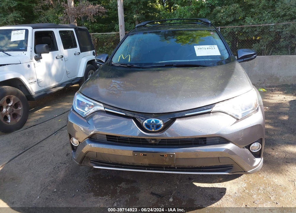 2018 TOYOTA RAV4 HYBRID LIMITED VIN: JTMDJREV6JD160384