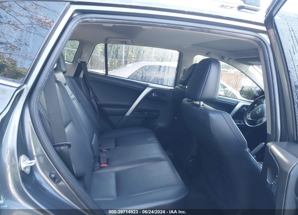 2018 TOYOTA RAV4 HYBRID LIMITED VIN: JTMDJREV6JD160384