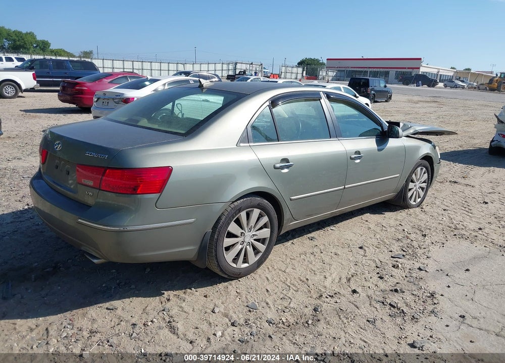 2009 HYUNDAI SONATA LIMITED V6 VIN: 5NPEU46F89H421185
