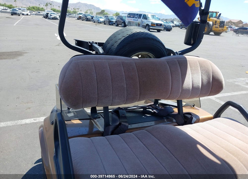 2004 CLUB CAR GOLF CART 48V VIN: AQ0427404326