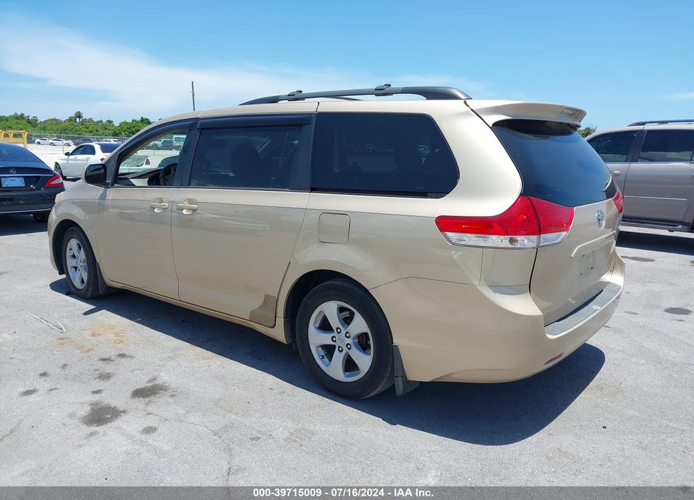 2011 TOYOTA SIENNA LE V6 VIN: 5TDKK3DC6BS035652