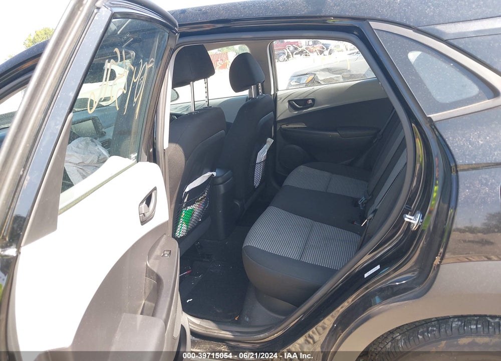 2021 HYUNDAI KONA SE VIN: KM8K12AA9MU646009