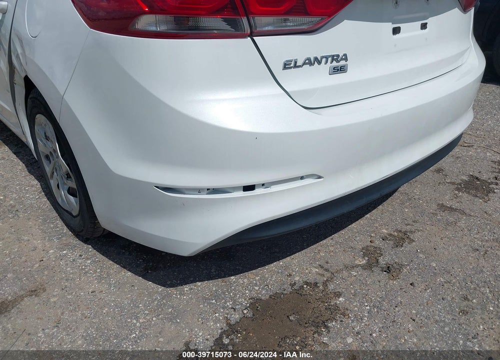 2017 HYUNDAI ELANTRA SE VIN: 5NPD74LF5HH203436