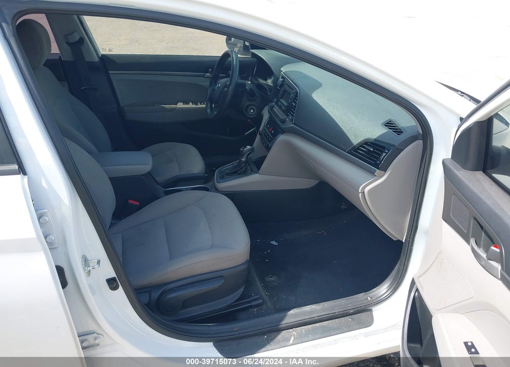 2017 HYUNDAI ELANTRA SE VIN: 5NPD74LF5HH203436