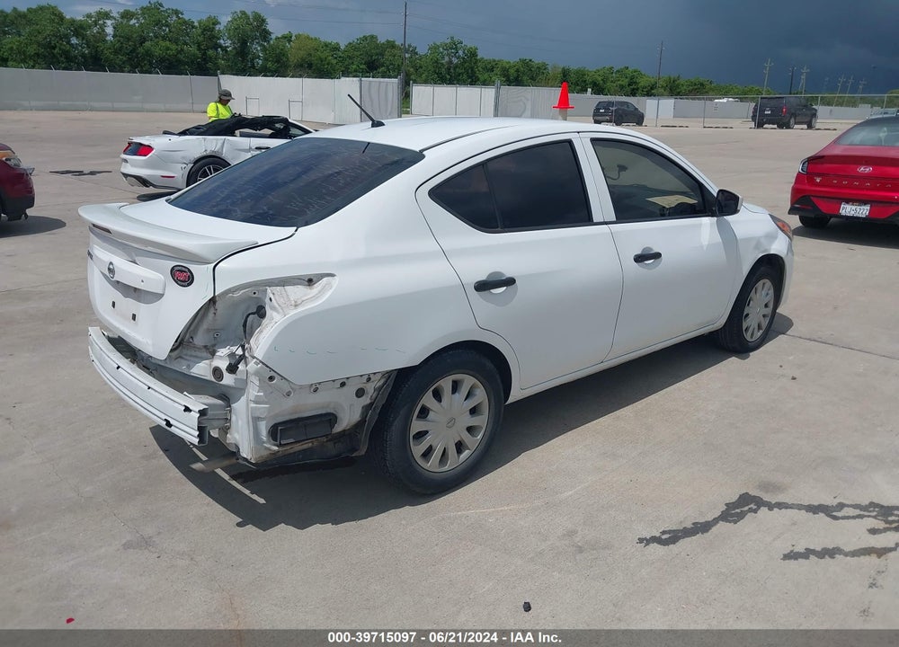 2018 NISSAN VERSA 1.6 S+ VIN: 3N1CN7AP4JL818003