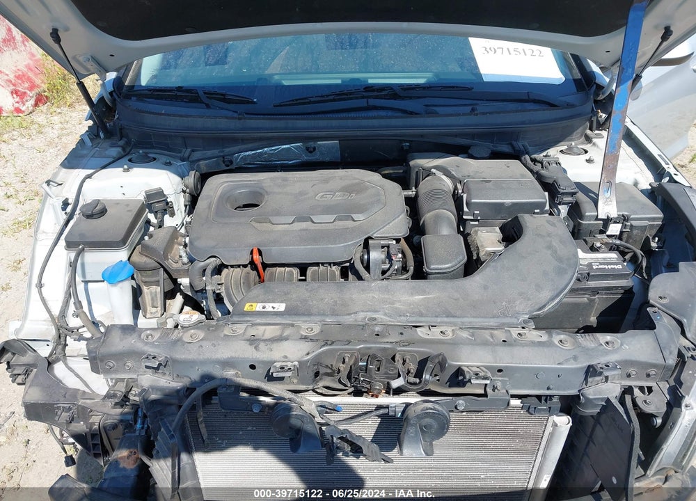 2015 HYUNDAI SONATA SE VIN: 5NPE24AFXFH096256