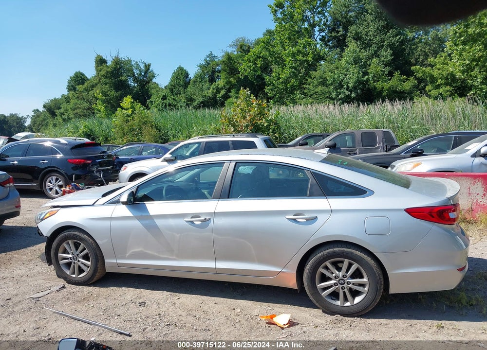 2015 HYUNDAI SONATA SE VIN: 5NPE24AFXFH096256