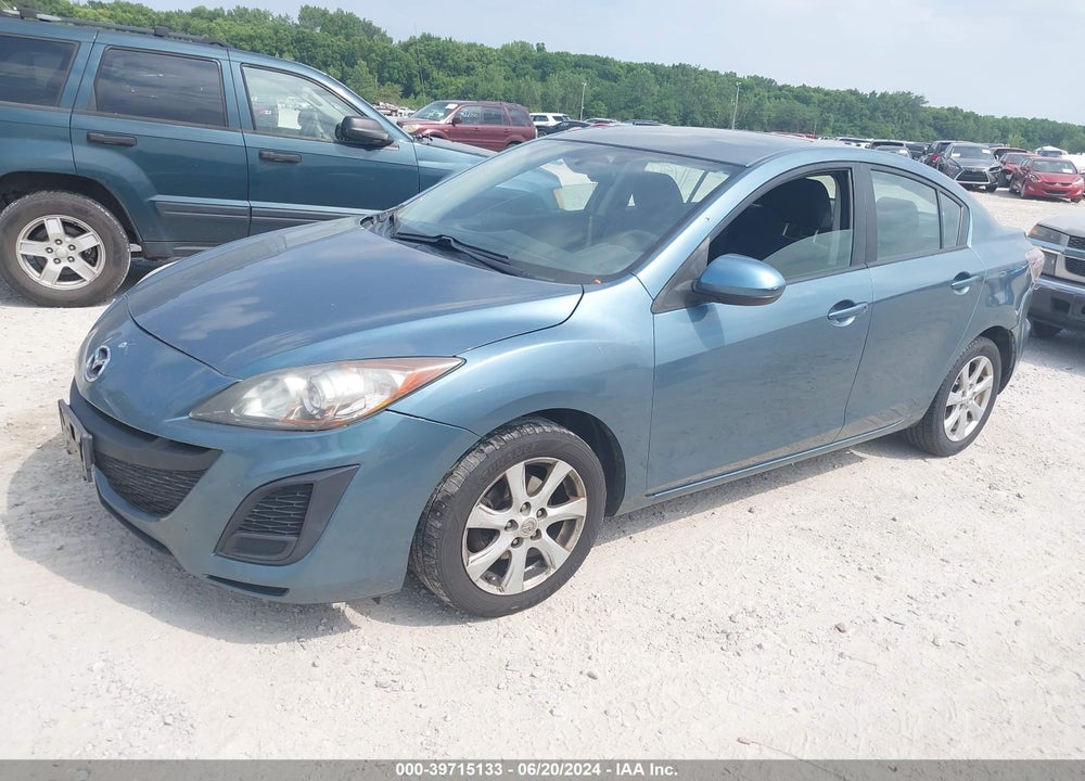 2011 MAZDA 3 I TOURING VIN: JM1BL1VF0B1387682