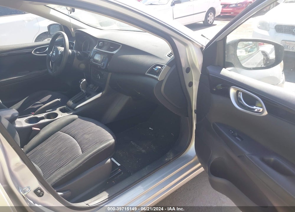 2018 NISSAN SENTRA SV VIN: 3N1AB7AP9JY297587