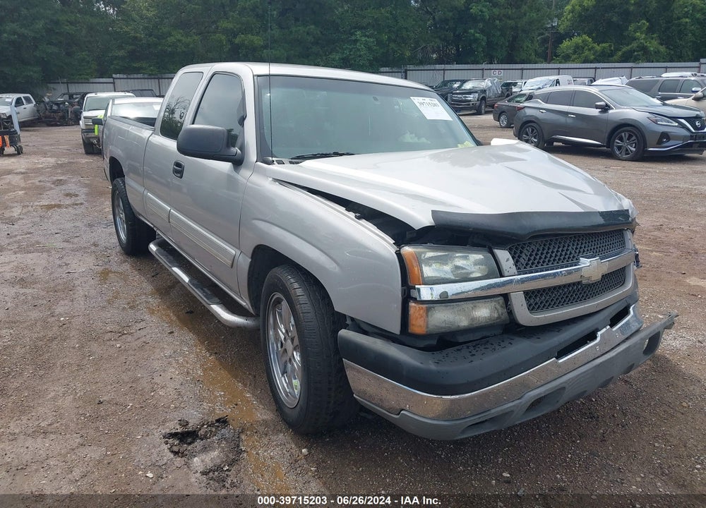 2004 CHEVROLET SILVERADO 1500 LS VIN: 2GCEC19V741131888