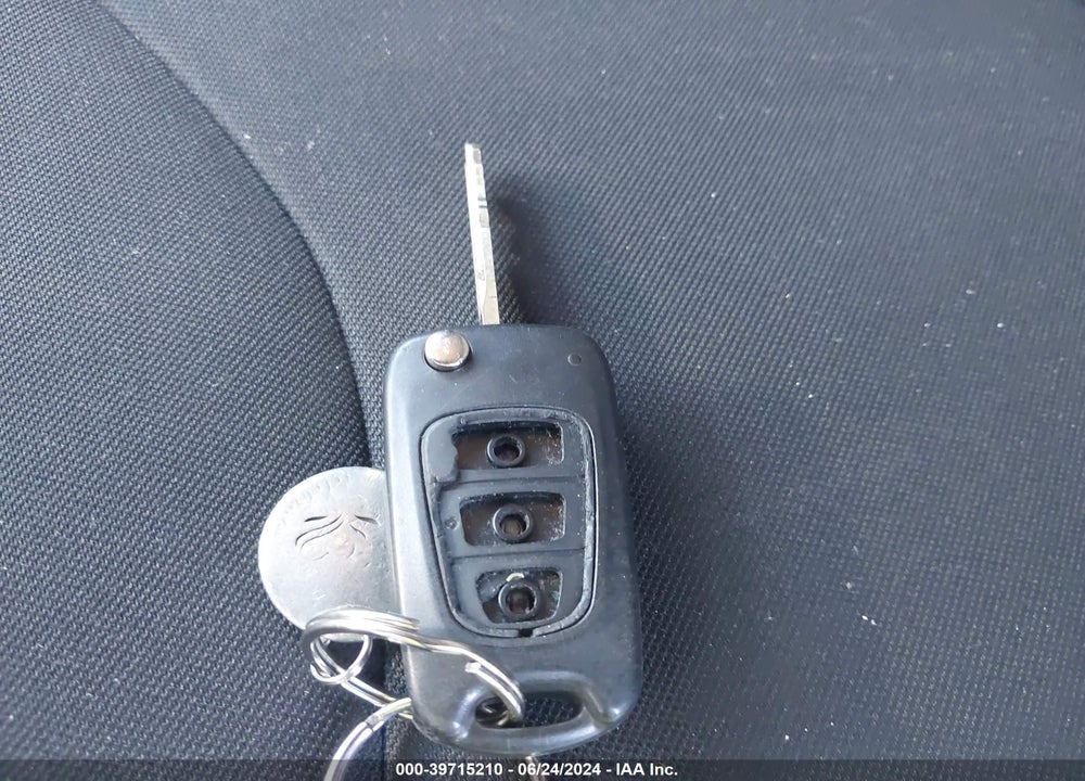2012 KIA SOUL VIN: KNDJT2A69C7442572