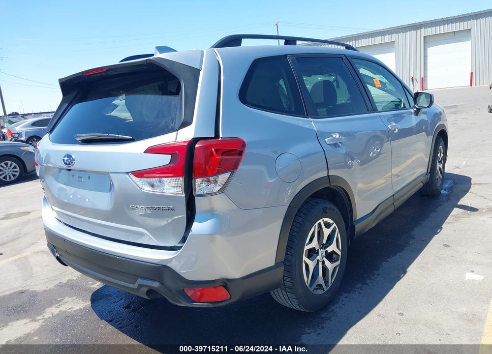 2021 SUBARU FORESTER PREMIUM VIN: JF2SKAJC7MH470309