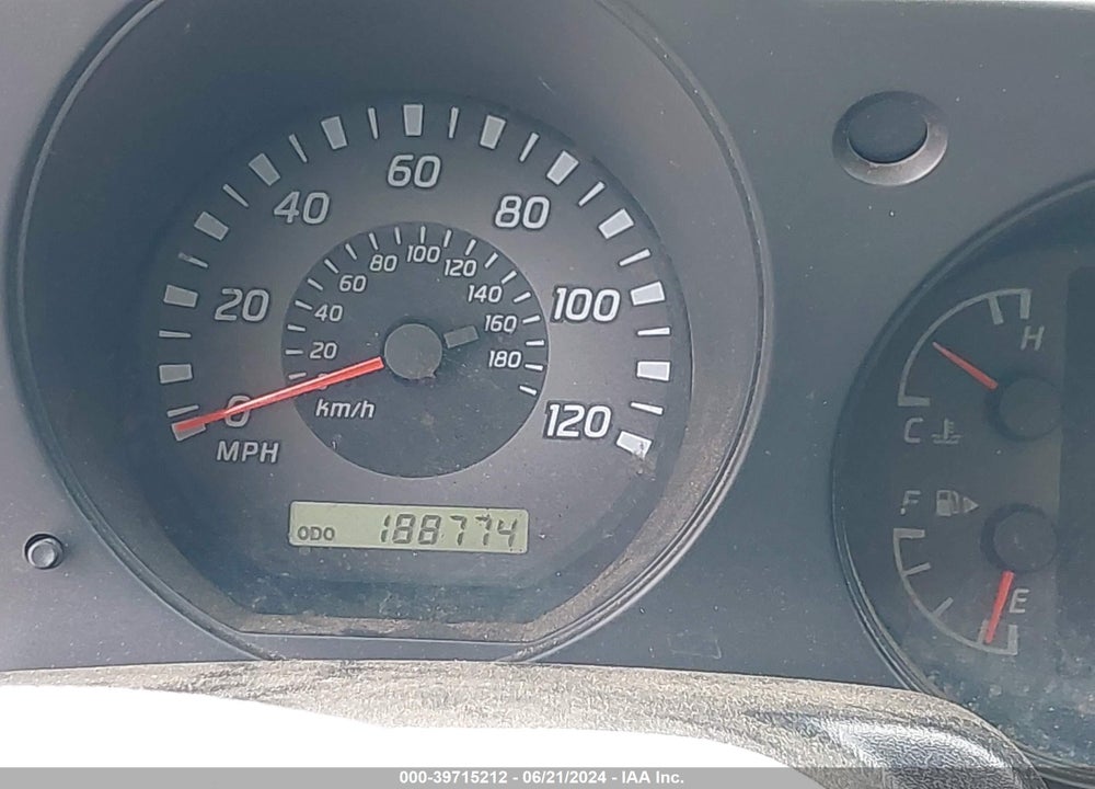 2002 NISSAN FRONTIER XE-V6 VIN: 1N6ED27T12C361760