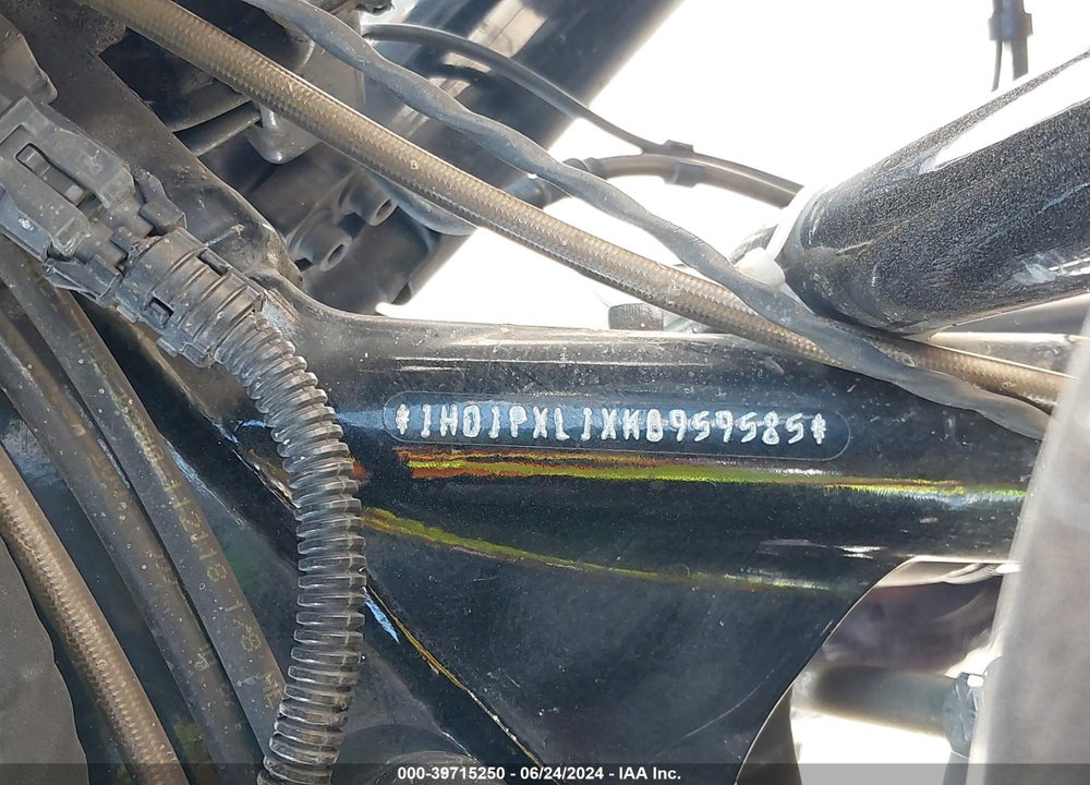 2019 HARLEY-DAVIDSON FLHXSE VIN: 1HD1PXL1XKB959585