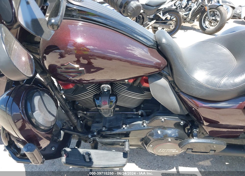 2019 HARLEY-DAVIDSON FLHXSE VIN: 1HD1PXL1XKB959585