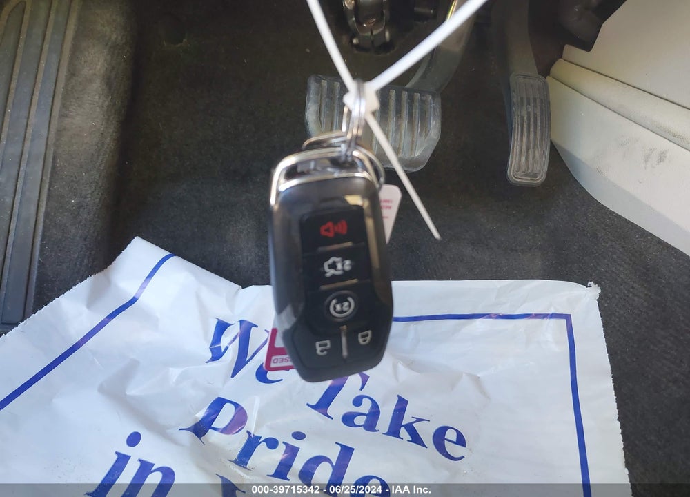 2015 LINCOLN MKZ HYBRID VIN: 3LN6L2LU7FR626578