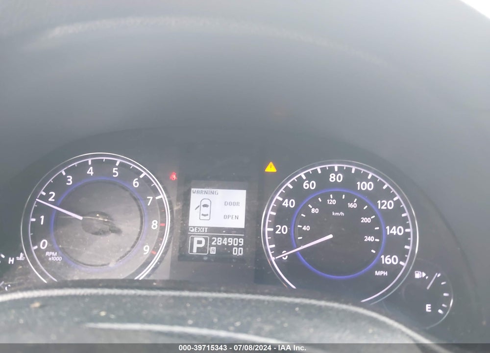 2011 INFINITI G25X VIN: JN1DV6AR1BM451827
