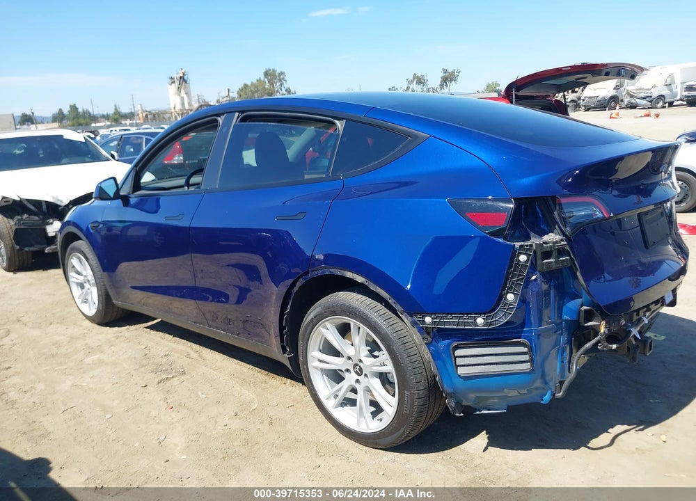 2023 TESLA MODEL Y AWD/LONG RANGE DUAL MOTOR ALL-WHEEL DRIVE VIN: 7SAYGDEE1PA126714