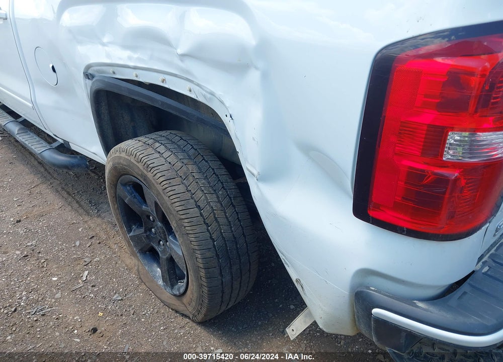 2018 GMC SIERRA 1500 VIN: 1GTV2LEH9JZ369257