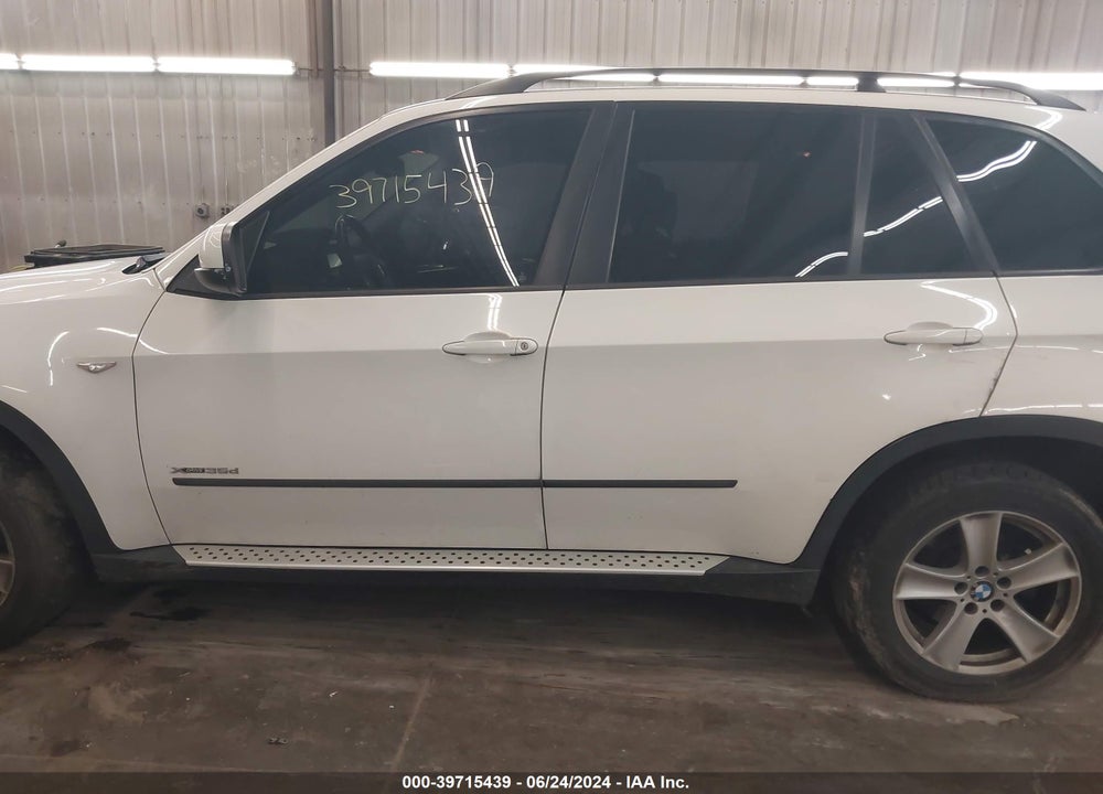 2012 BMW X5 XDRIVE35D VIN: 5UXZW0C51CL671613