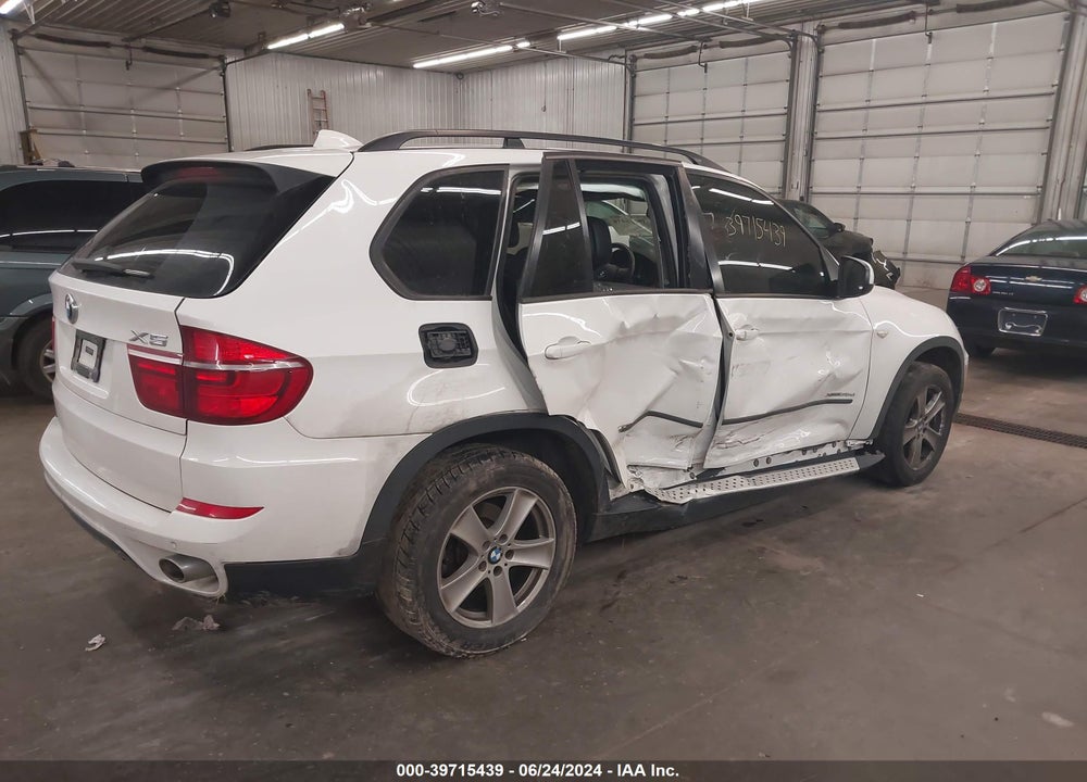 2012 BMW X5 XDRIVE35D VIN: 5UXZW0C51CL671613
