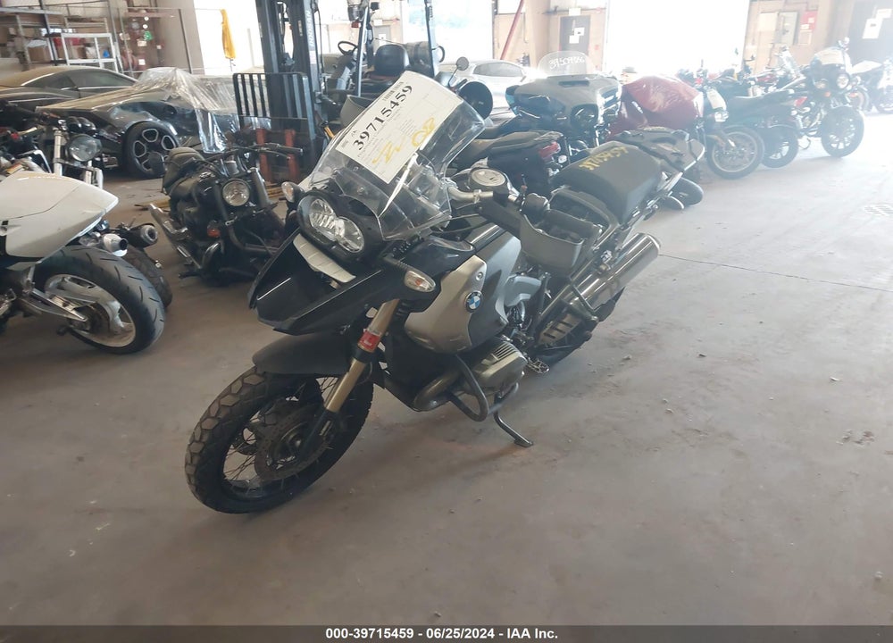 2011 BMW R1200 GS VIN: WB1046008BZX51883