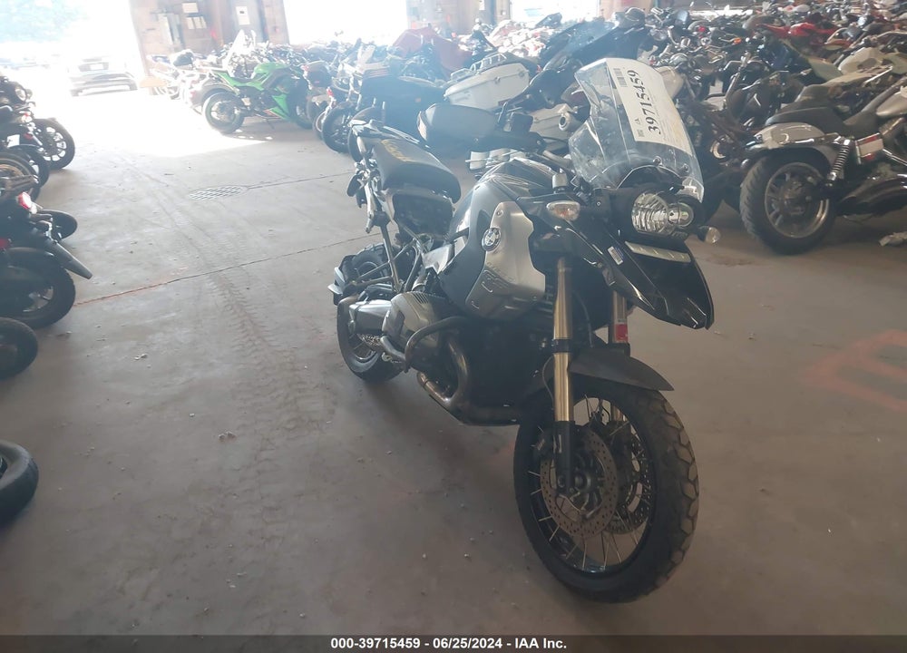 2011 BMW R1200 GS VIN: WB1046008BZX51883