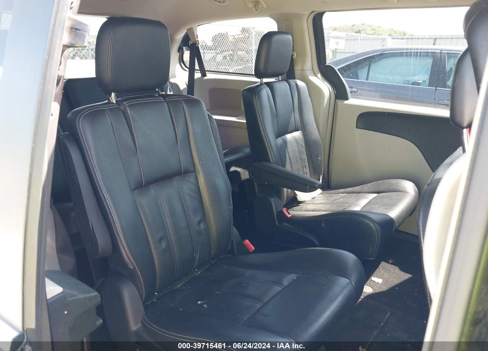 2014 CHRYSLER TOWN & COUNTRY TOURING VIN: 2C4RC1BG1ER382843