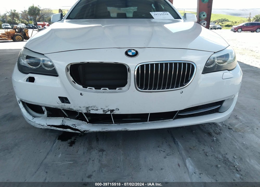 2012 BMW 528I VIN: WBAXG5C51CDX04457