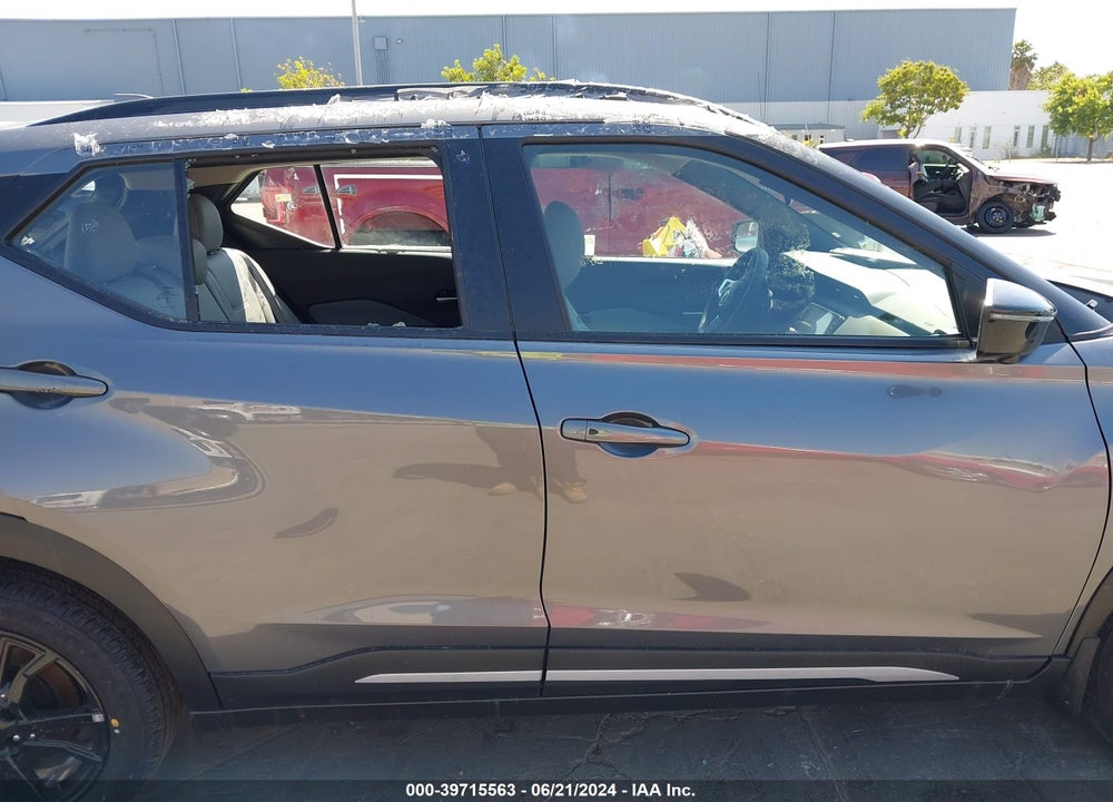2024 NISSAN KICKS SR XTRONIC CVT VIN: 3N1CP5DV9RL501130