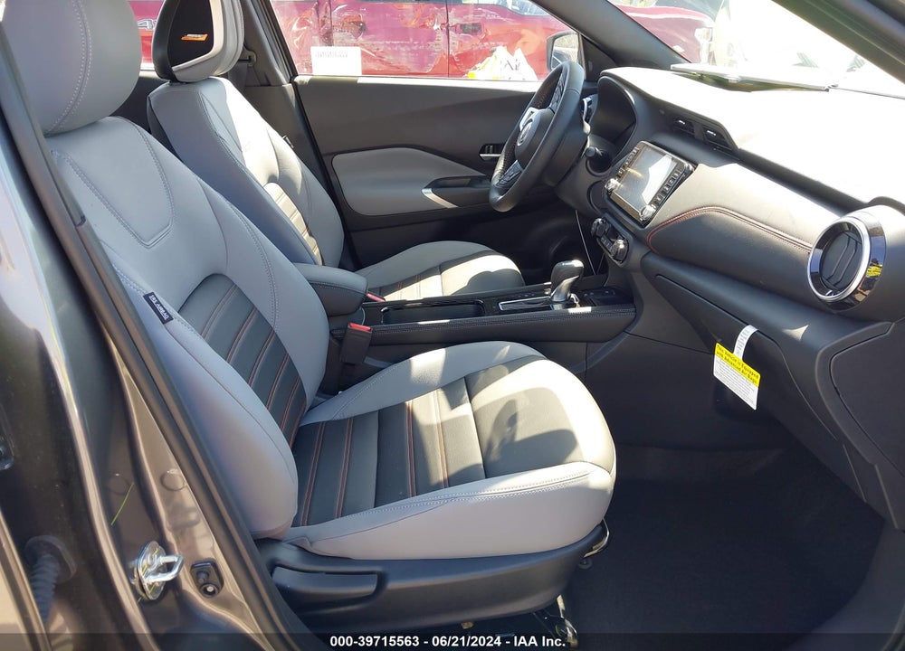 2024 NISSAN KICKS SR XTRONIC CVT VIN: 3N1CP5DV9RL501130