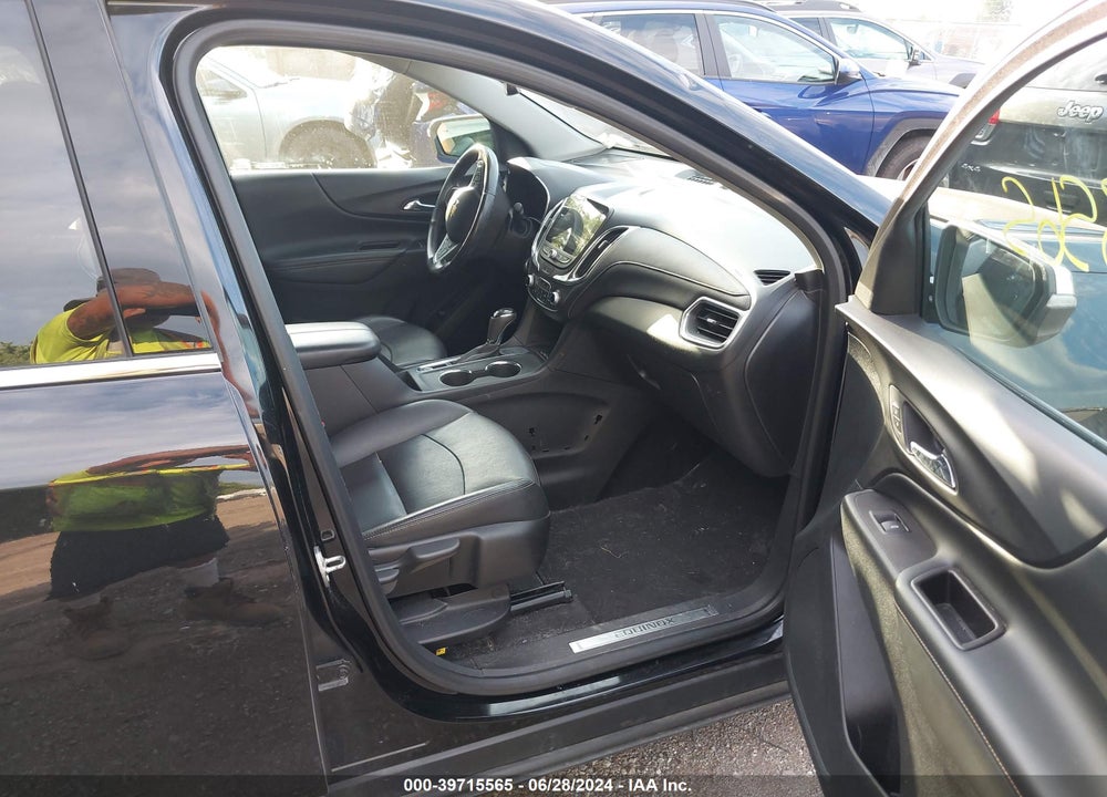 2018 CHEVROLET EQUINOX PREMIER VIN: 2GNAXMEV5J6216048