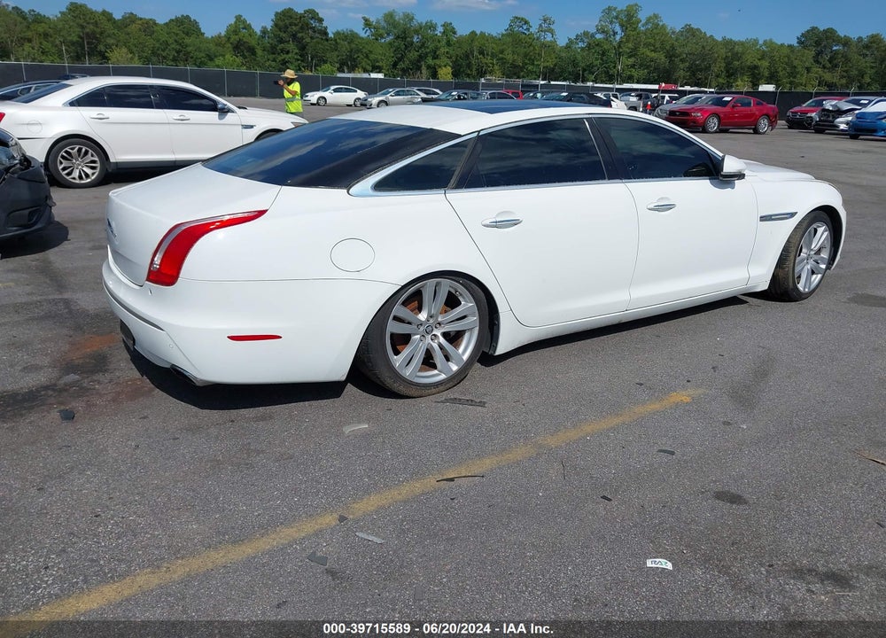 2011 JAGUAR XJ XJL VIN: SAJWA2GB0BLV04688