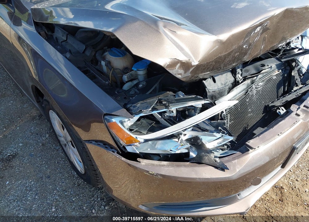 2014 VOLKSWAGEN JETTA 2.0L S VIN: 3VW2K7AJ0EM226740
