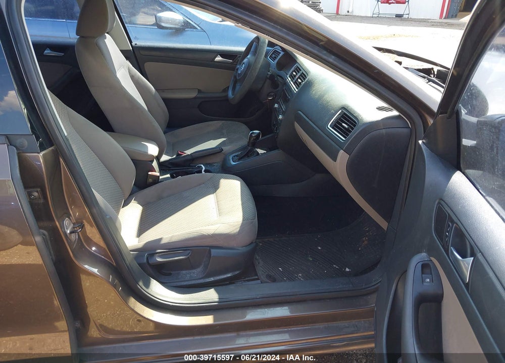 2014 VOLKSWAGEN JETTA 2.0L S VIN: 3VW2K7AJ0EM226740