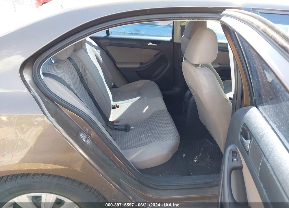 2014 VOLKSWAGEN JETTA 2.0L S VIN: 3VW2K7AJ0EM226740