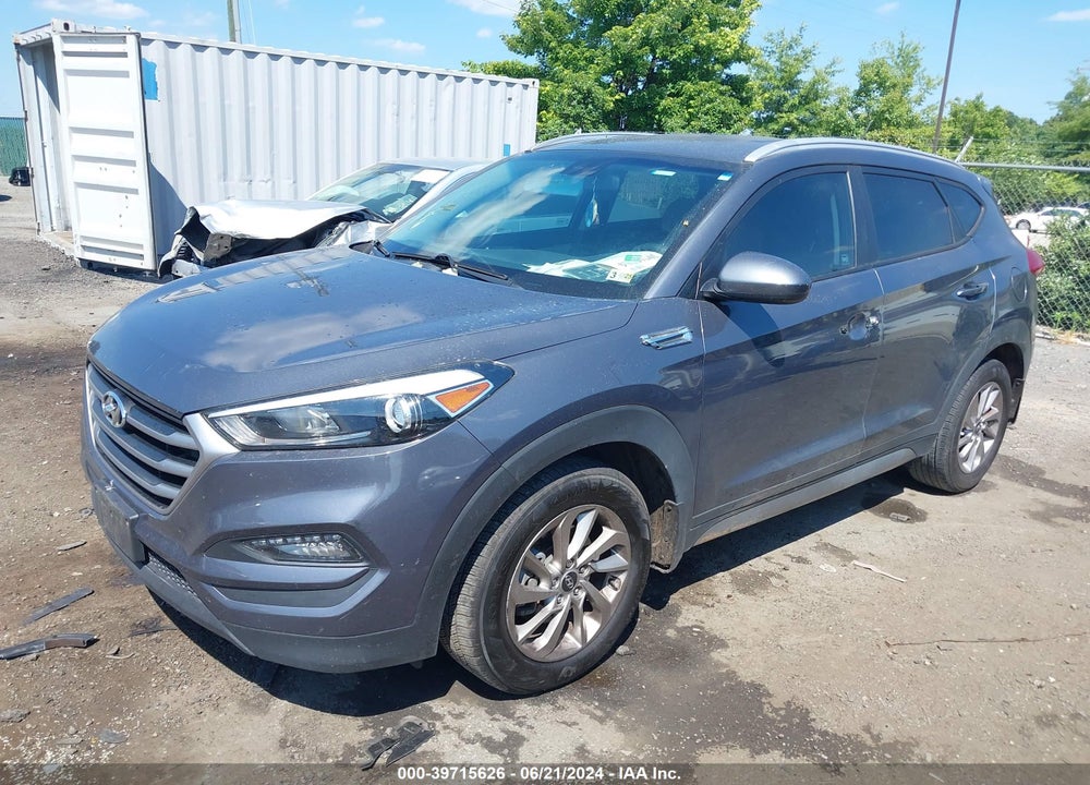 2017 HYUNDAI TUCSON SE VIN: KM8J33A4XHU377241