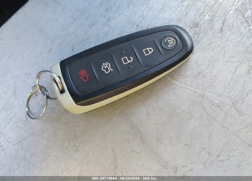 2015 FORD TAURUS SEL VIN: 1FAHP2E83FG177432
