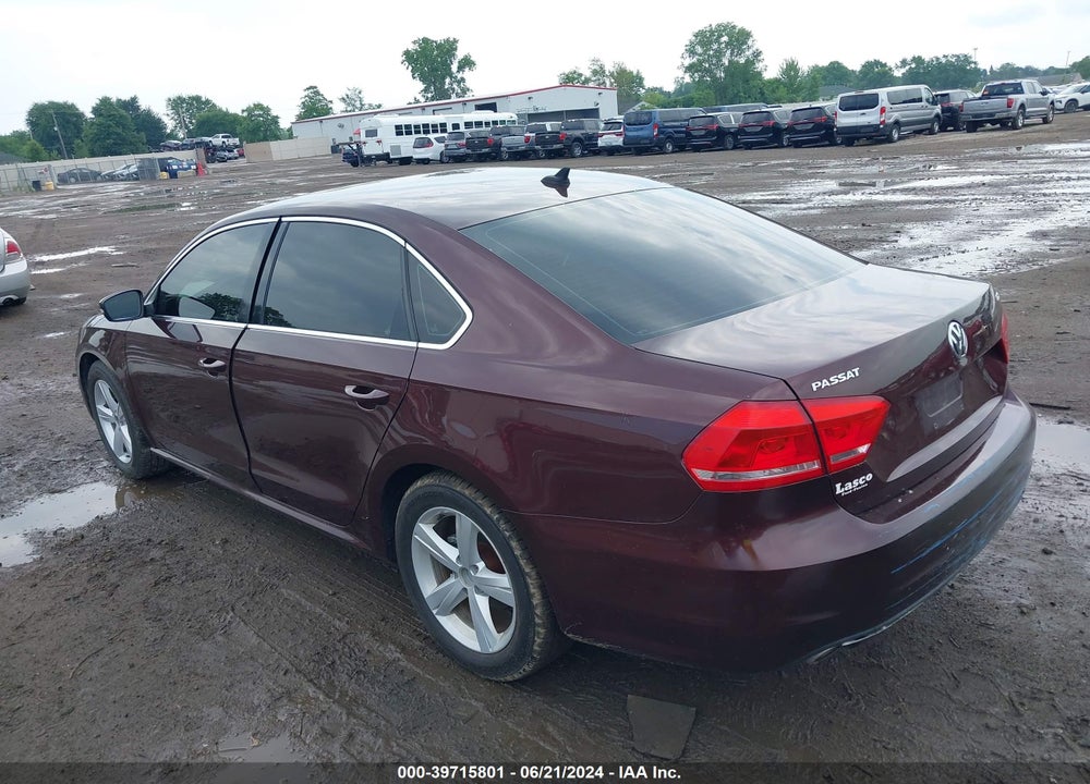 2012 VOLKSWAGEN PASSAT 2.0L TDI SE VIN: 1VWBN7A39CC102697