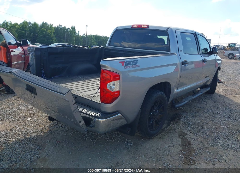 2018 TOYOTA TUNDRA SR5 4.6L V8 VIN: 5TFEM5F14JX125244