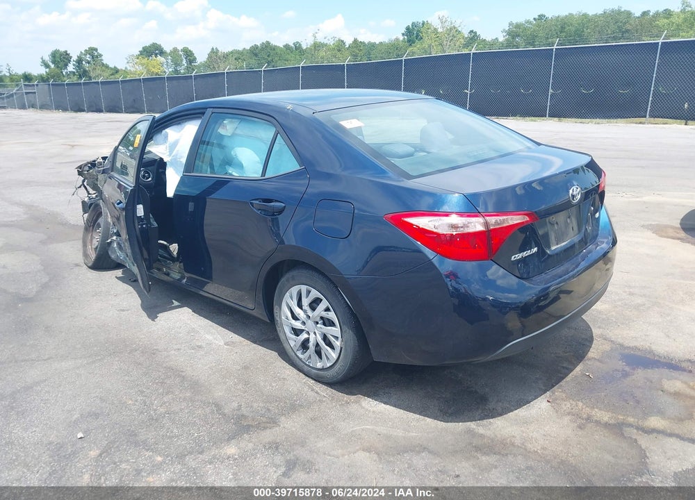 2017 TOYOTA COROLLA LE VIN: 5YFBURHE5HP653393